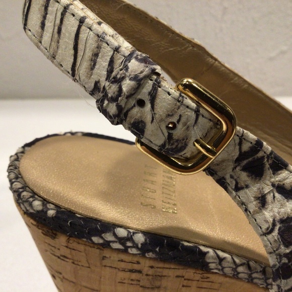 Stuart Weitzman Jean Peep Toe Wedge Sandal - Picture 8 of 13